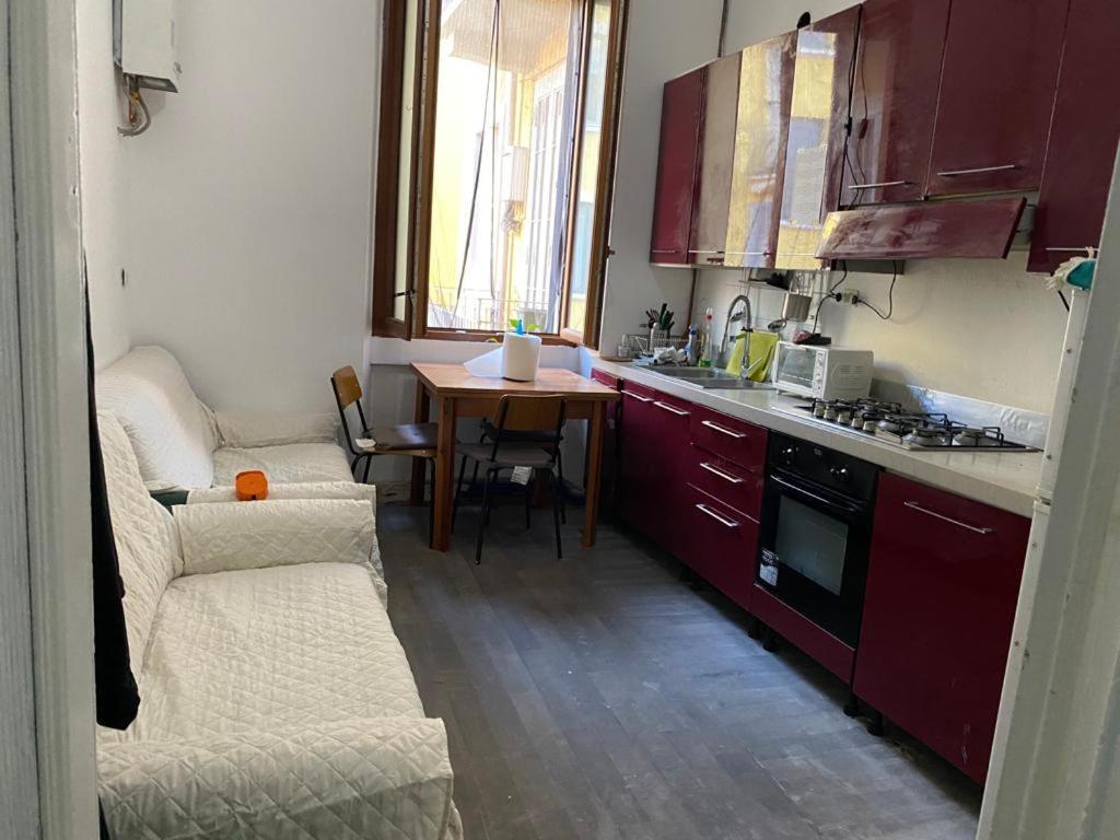 Nice And Quiet Accommodation In The City Center Milan Exterior photo